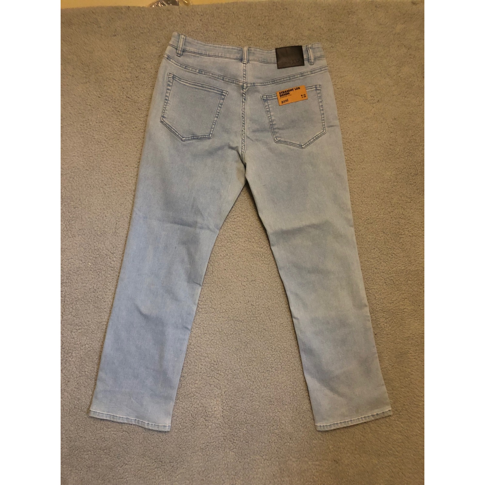 Ccs Standard Plus Straight Leg Jeans Light Wash Mens 32x30 Nwt Skate Denim — image 6 of 8